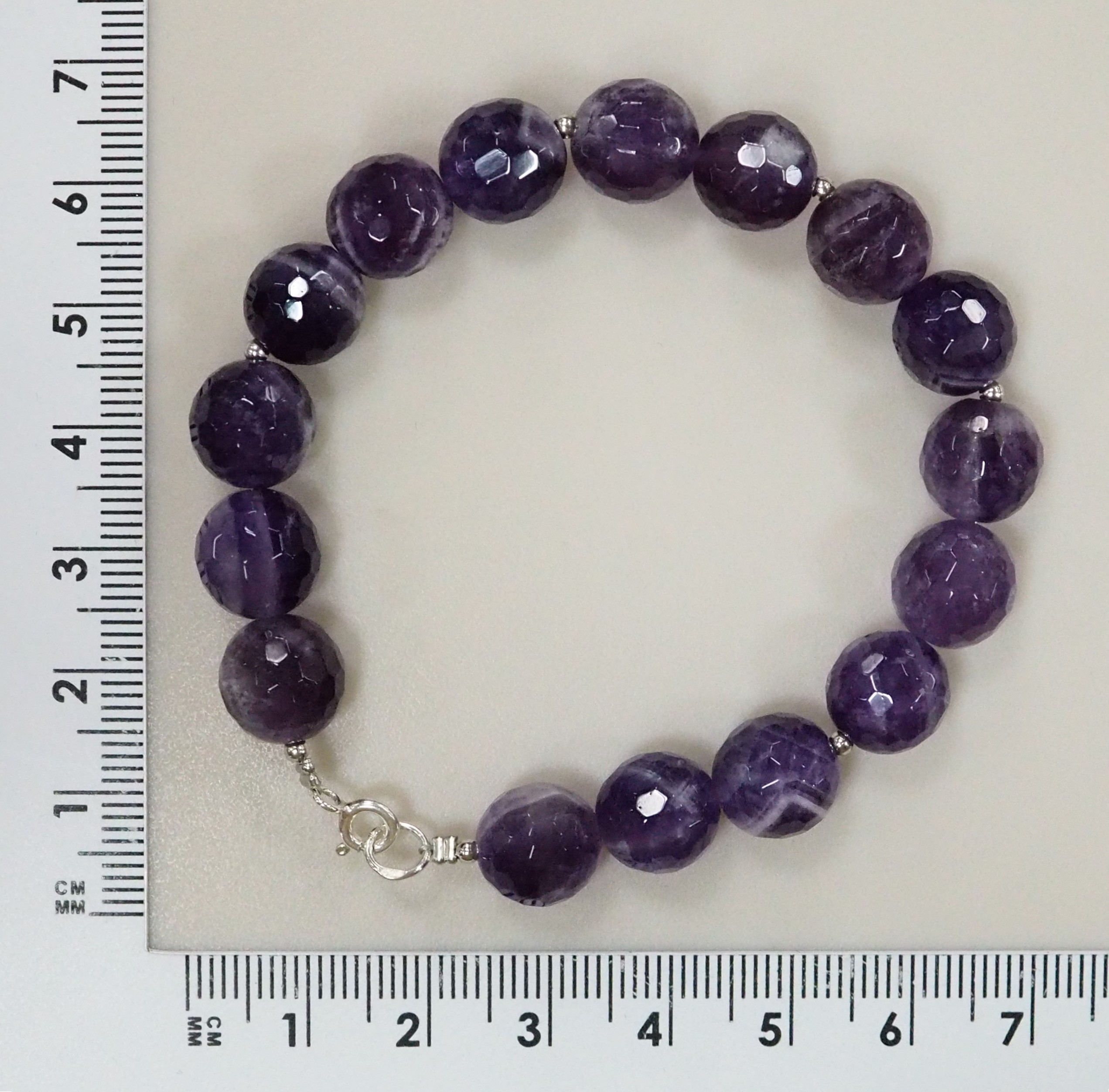 Браслет из аметиста